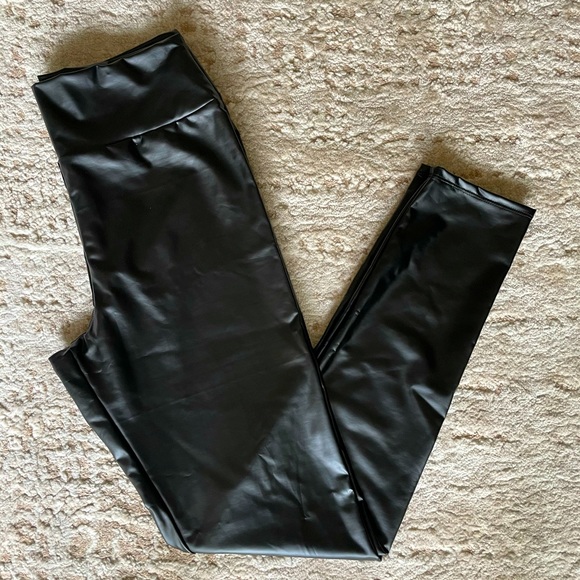 Windsor Pants - Windsor Faux Leather Tights